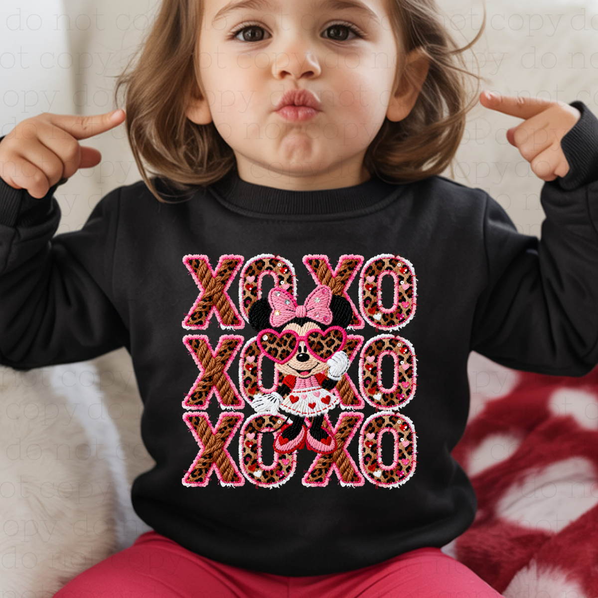 XOXO FEMALE MOUSE - FAUX YARN - DTF TRANSFER