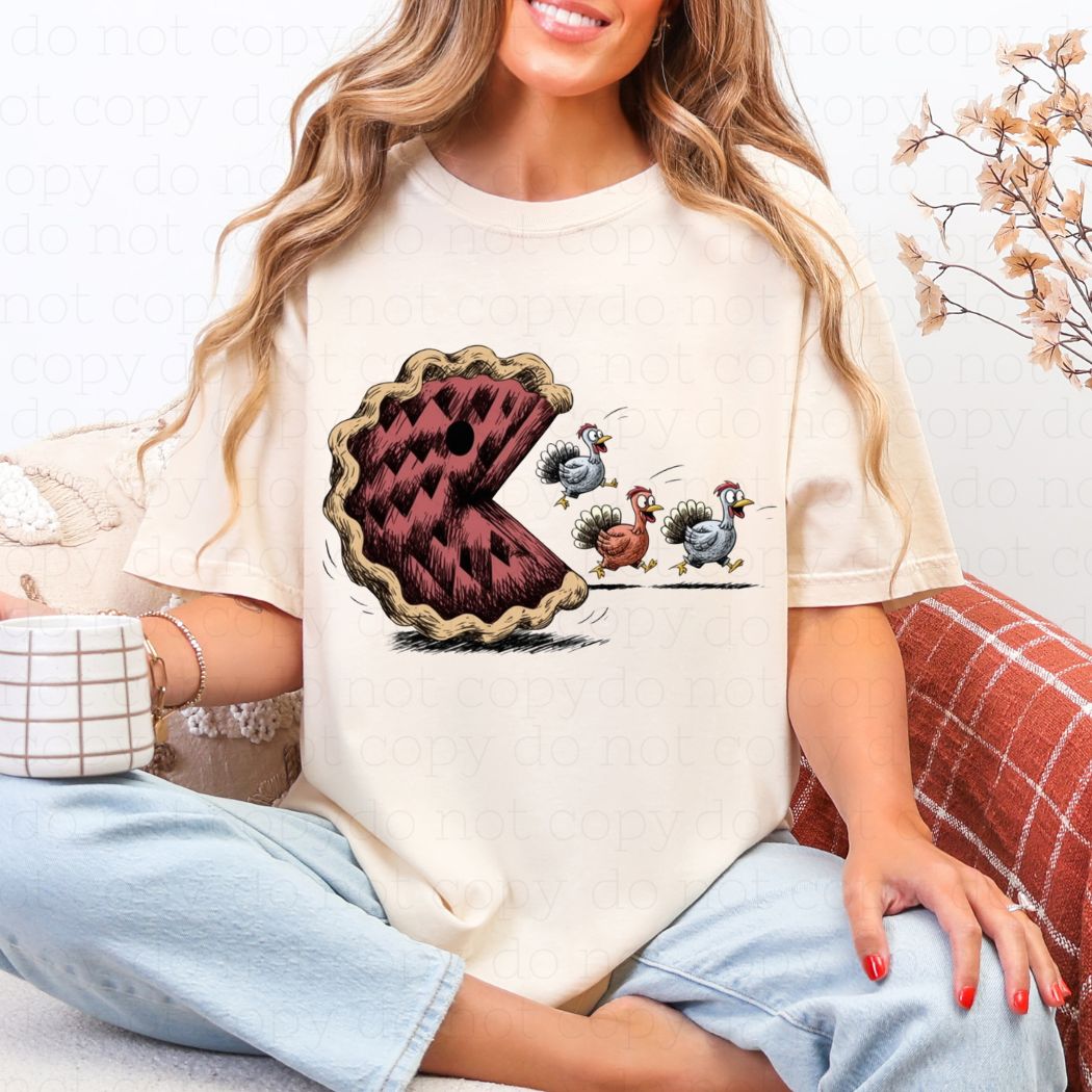 PIE CHASING TURKEYS - DTF TRANSFER