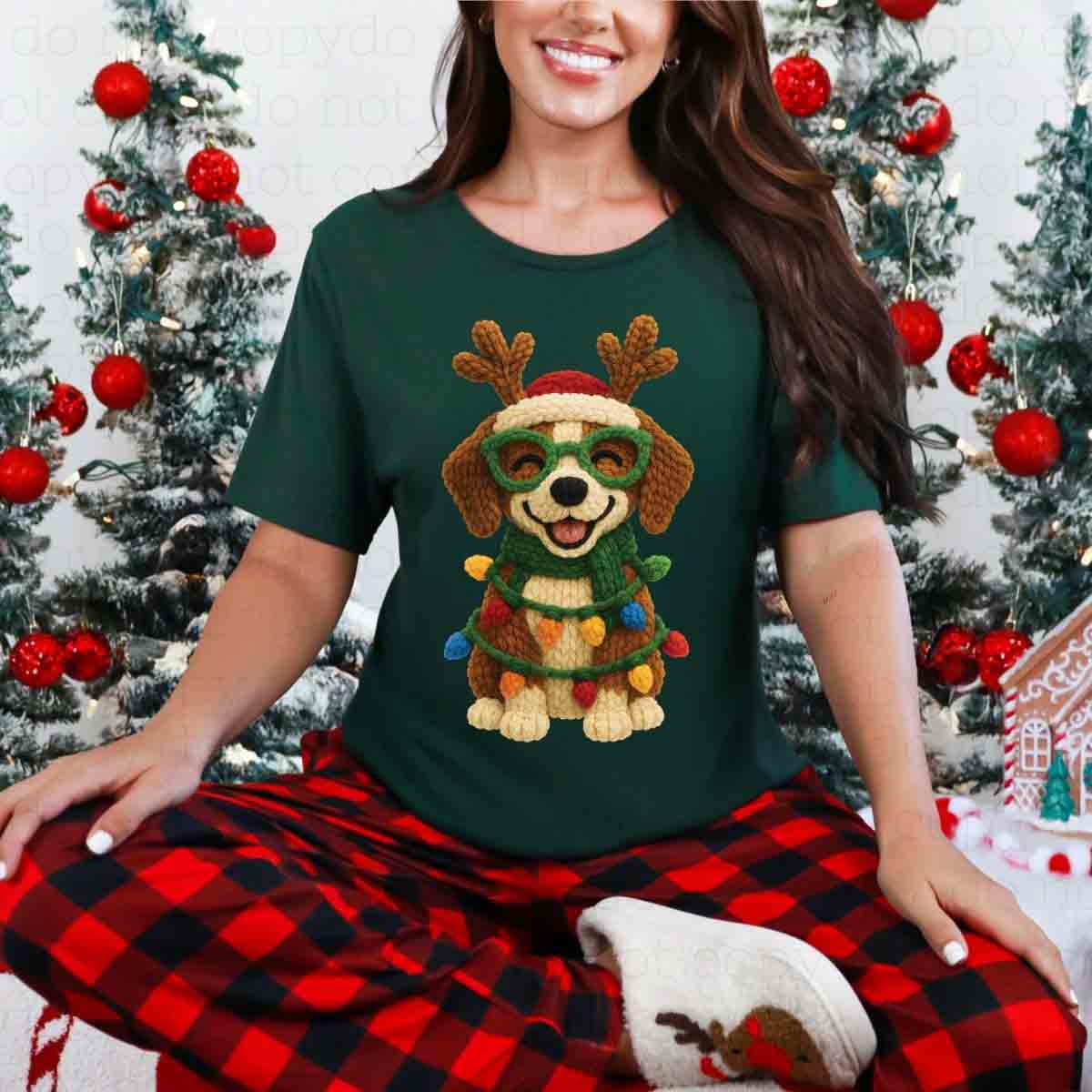 CHRISTMAS BEAGLE *FAUX YARN* - DTF TRANSFER