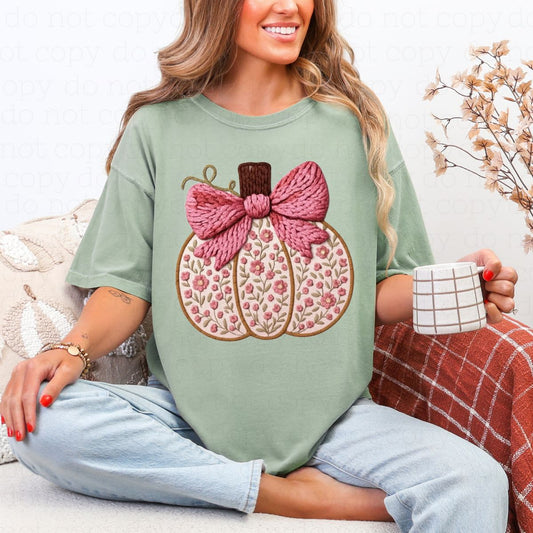 COQUETTE PINK BOW FLORAL PUMPKIN *FAUX YARN* - DTF TRANSFER
